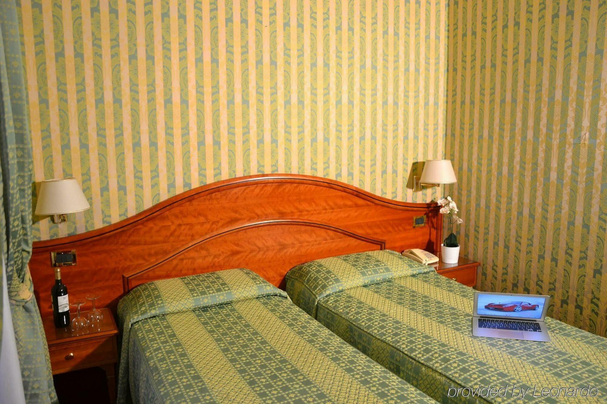 Hotel Invictus Róma Szoba fotó
